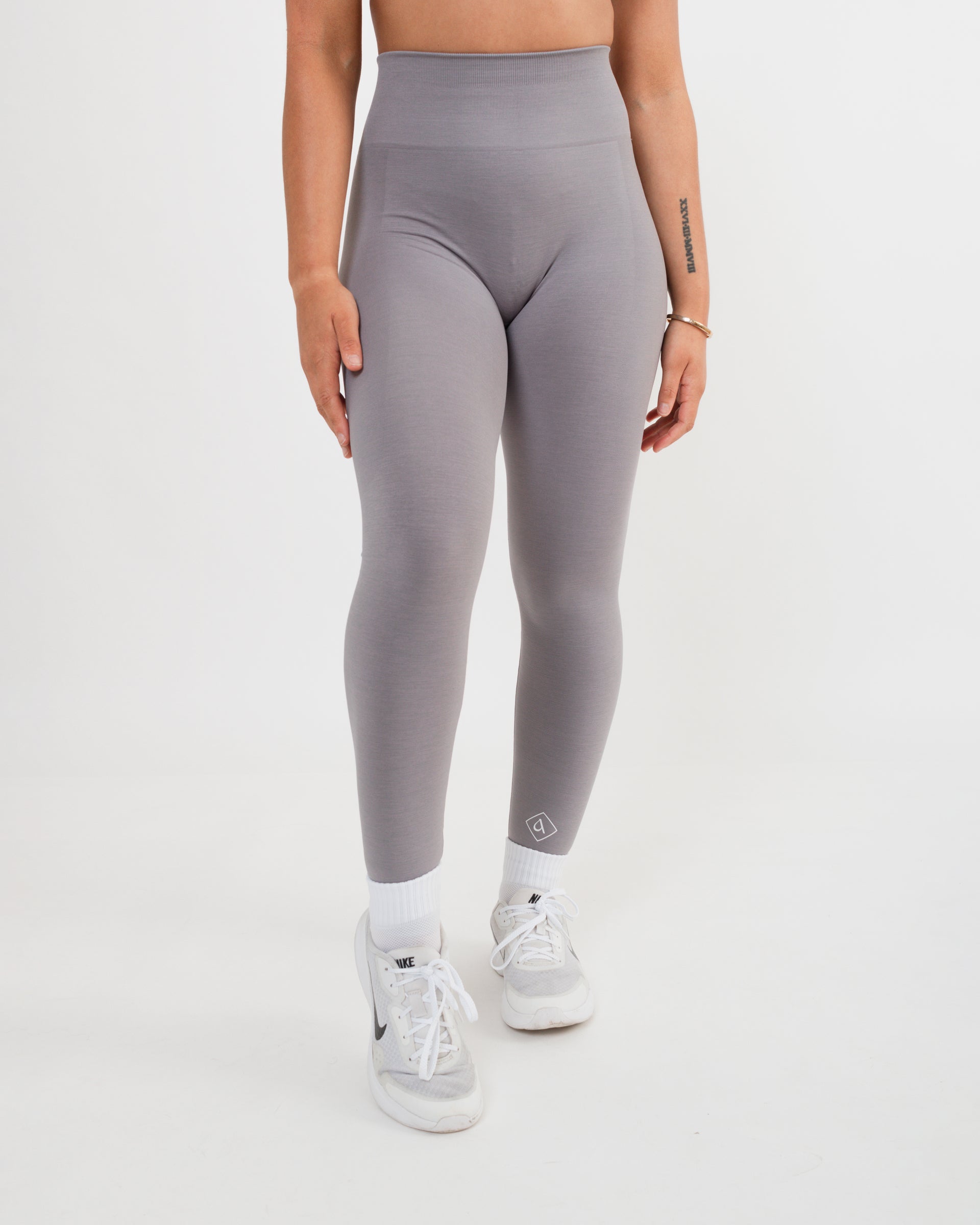 Finesse Leggings